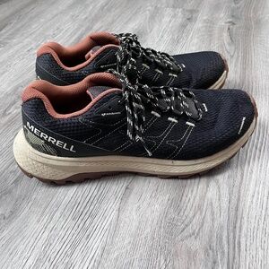 Merrell Fly Strike Mens Size 9 shoes black moss green Trail Runner sneaker